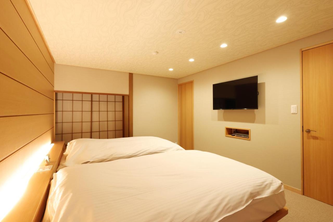 Fujiiso (Adults Only) Hotel ทาคายามะ ภายนอก รูปภาพ