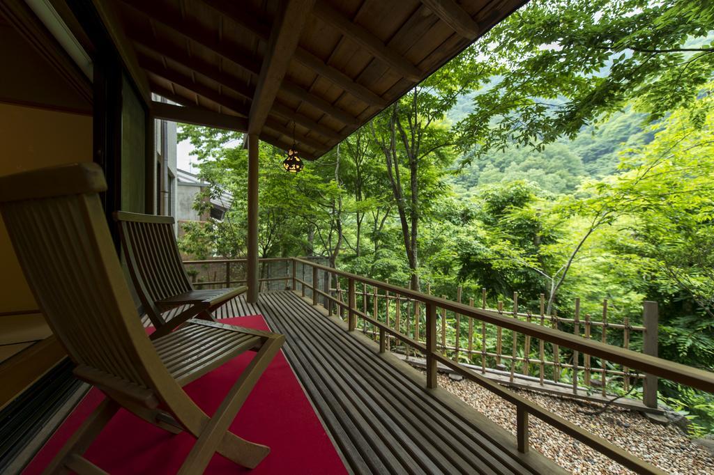 Fujiiso (Adults Only) Hotel ทาคายามะ ภายนอก รูปภาพ