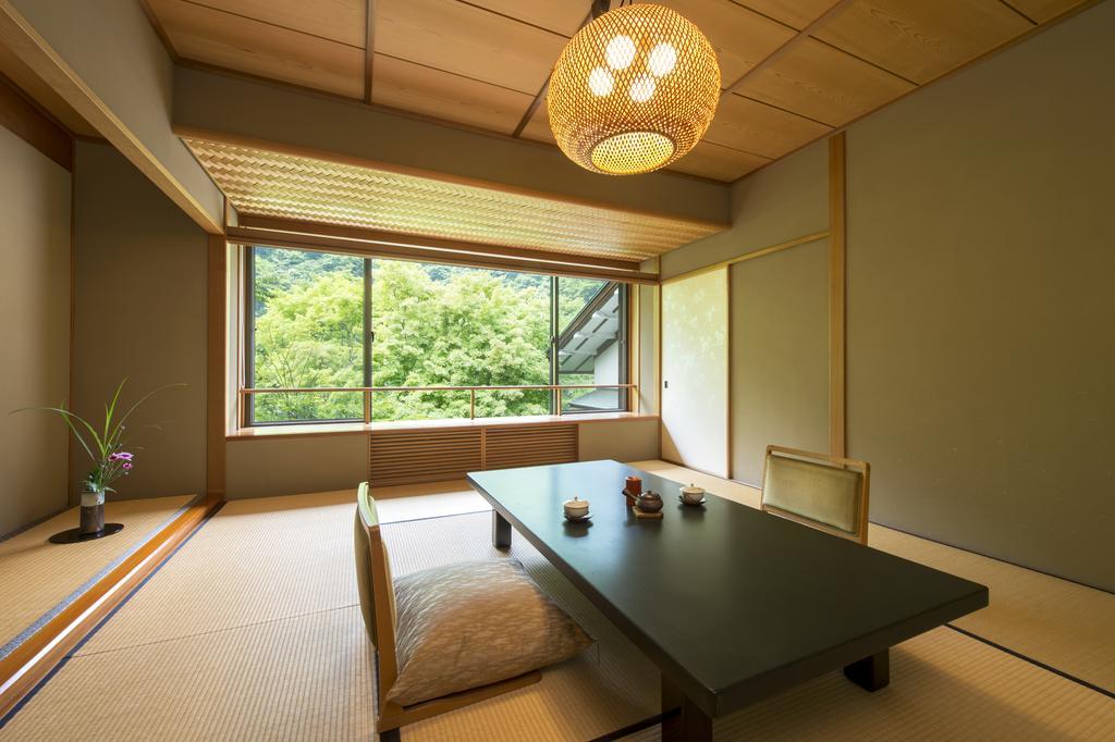 Fujiiso (Adults Only) Hotel ทาคายามะ ภายนอก รูปภาพ