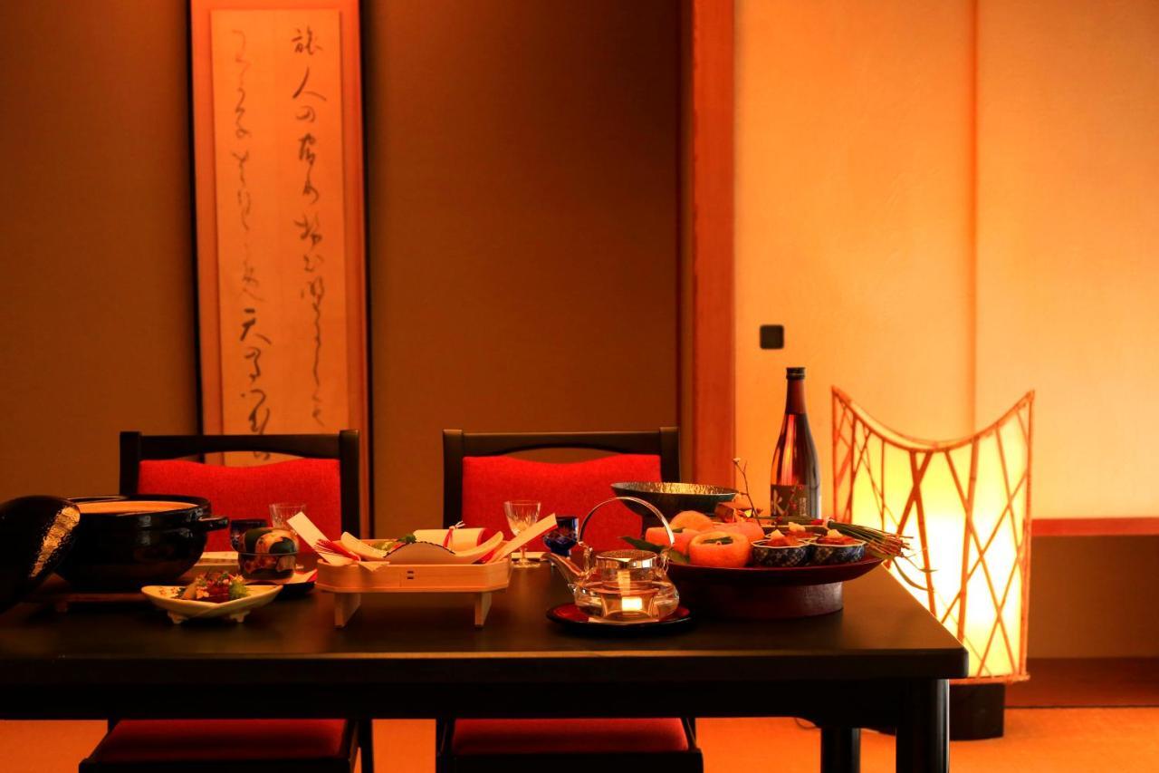 Fujiiso (Adults Only) Hotel ทาคายามะ ภายนอก รูปภาพ
